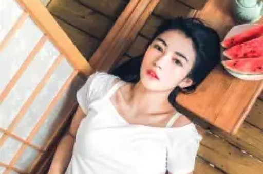 娱乐圈潜规则再爆料：明星光环背后的权力游戏与边界失守