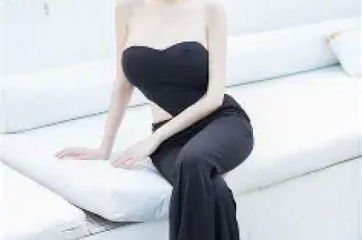 知名网红坑骗粉丝穿真货卖假货被曝光后解释自己是不小心的