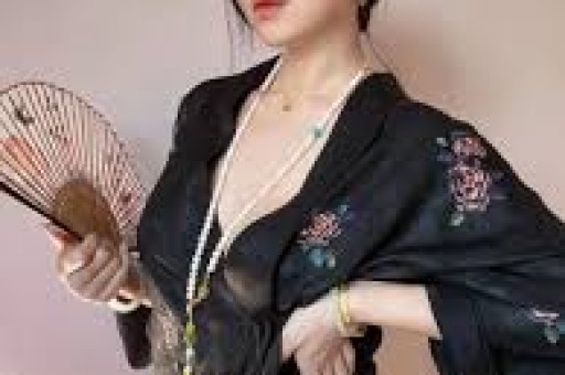 网红“古法护肤品”实为猪油炮制官方通报：两家企业涉嫌生产假冒伪劣商品已立案