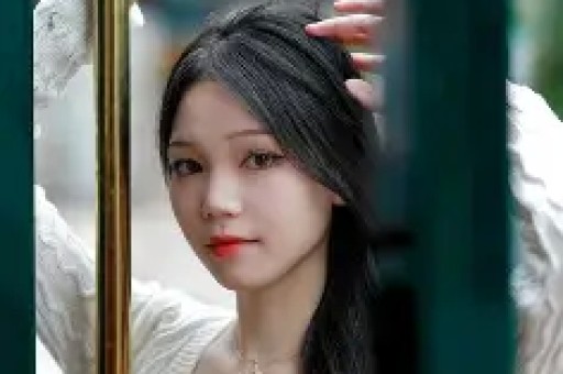 条条大路通罗马!不当明星的文章在上海开饭店女儿也为他宣传 条条大路通罗马!不当明星的文章在上海开饭店女儿也为他宣传